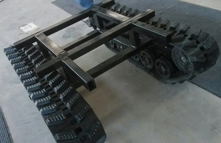 OEM Design Rubber Crawler Track Undercarriage Untuk Lahan Basah Pertanian Pertanian