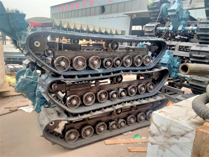 Undercarriage Track Crawler Rig Pengeboran Industri 3 MT Dengan Mesin Diesel